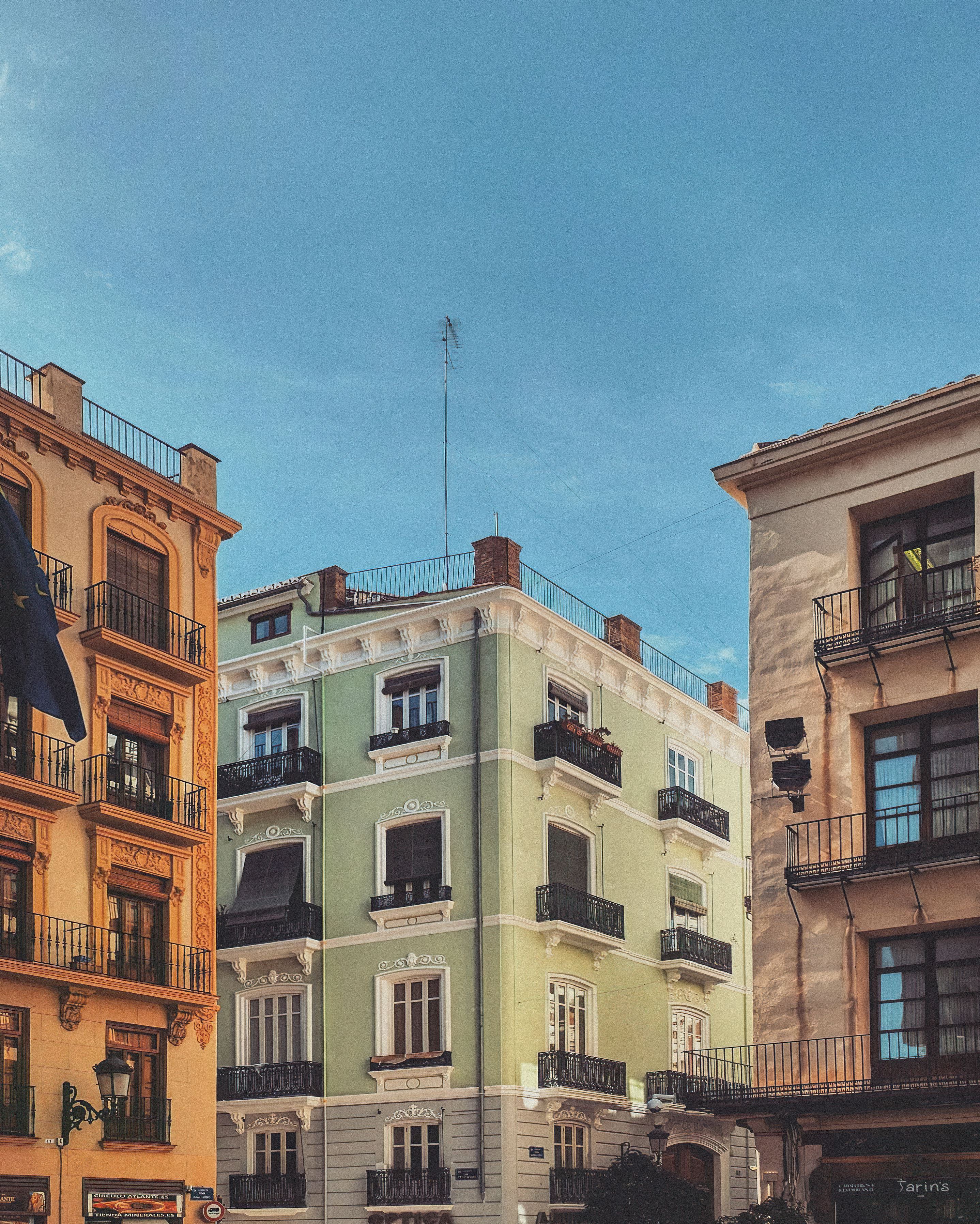 Mihai Moga - Valencia 4